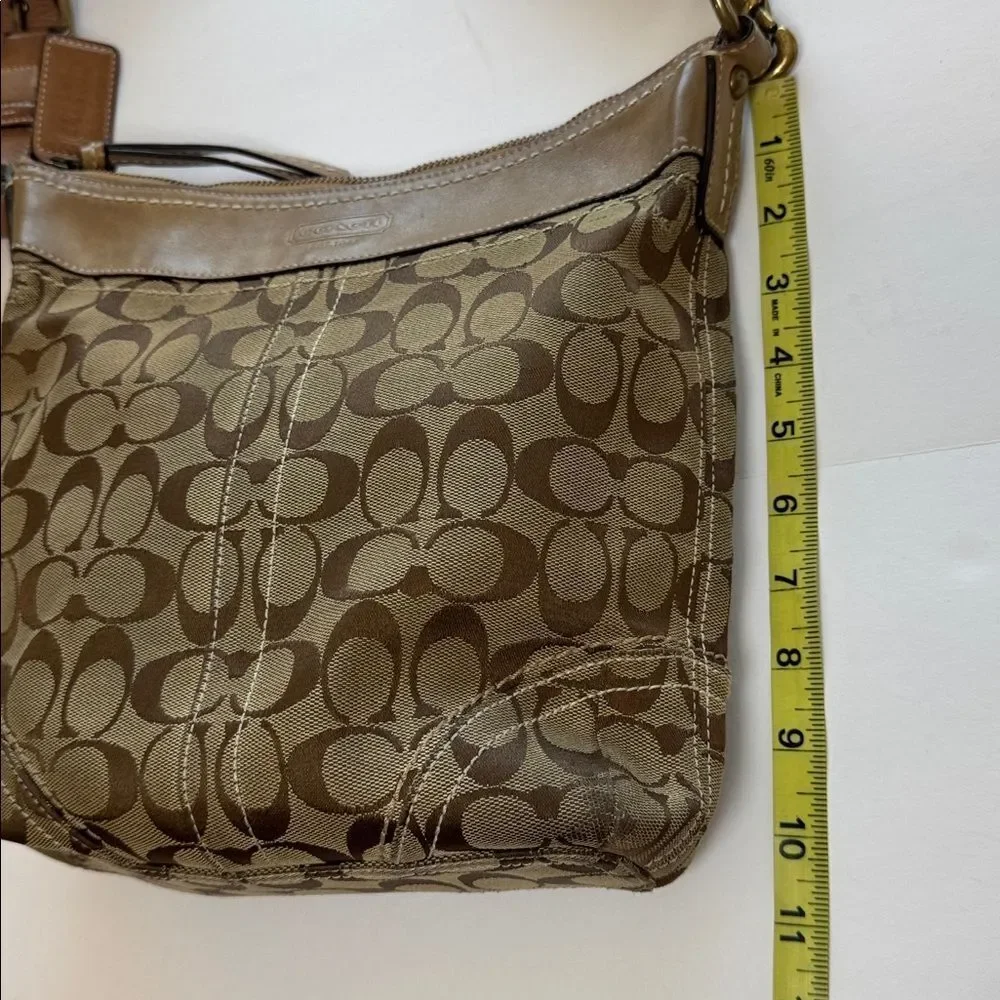 Vintage Coach Signature Crossbody Shoulder Bag